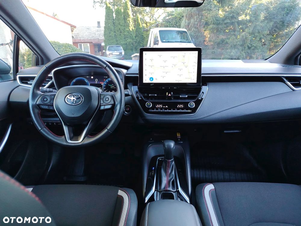 Toyota Corolla 2.0 Hybrid GR Sport Dynamic - 38