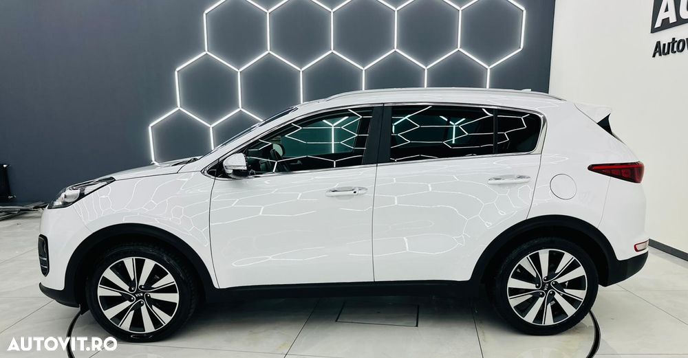 Kia Sportage 1.7 CRDI 2WD ISG Dream-Team Edition - 34