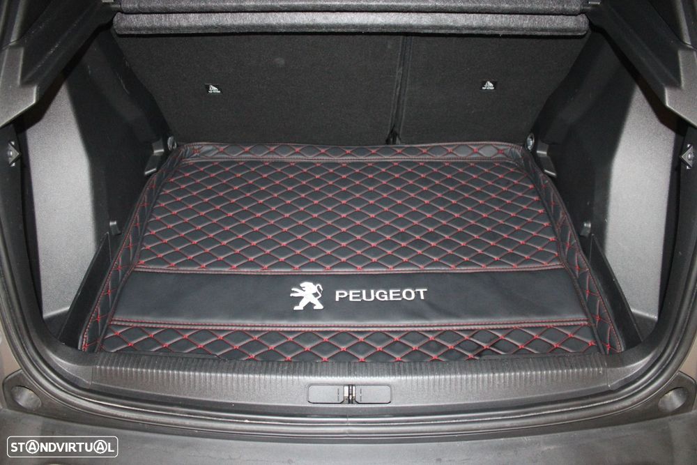 Peugeot 2008 1.5 BlueHDi Allure - 26