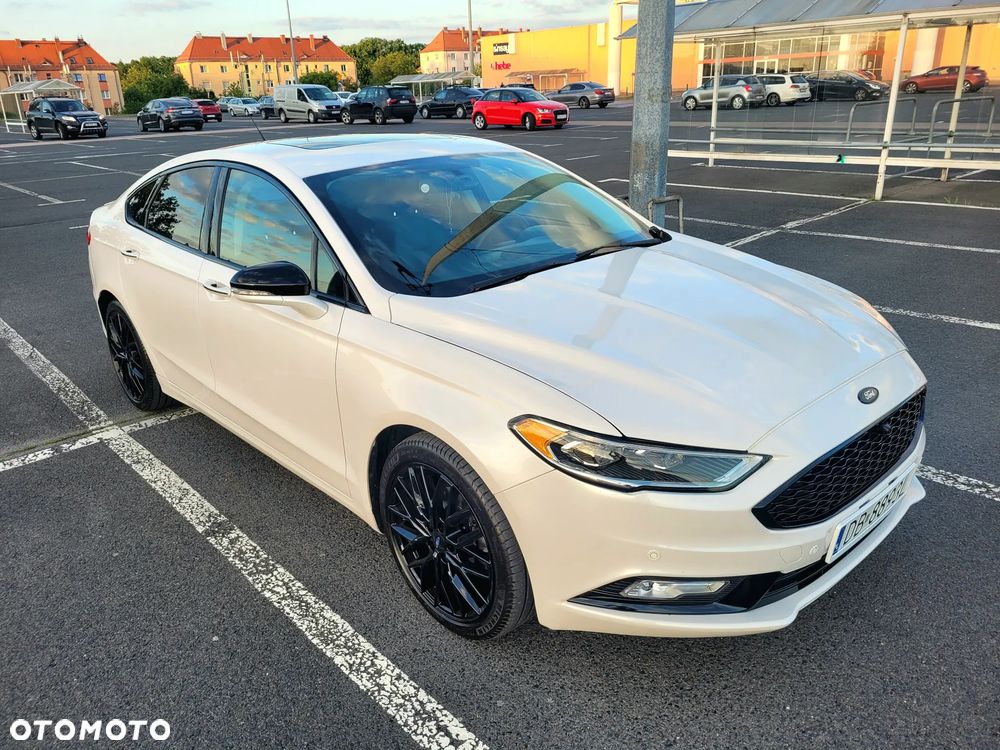 Ford Fusion - 13