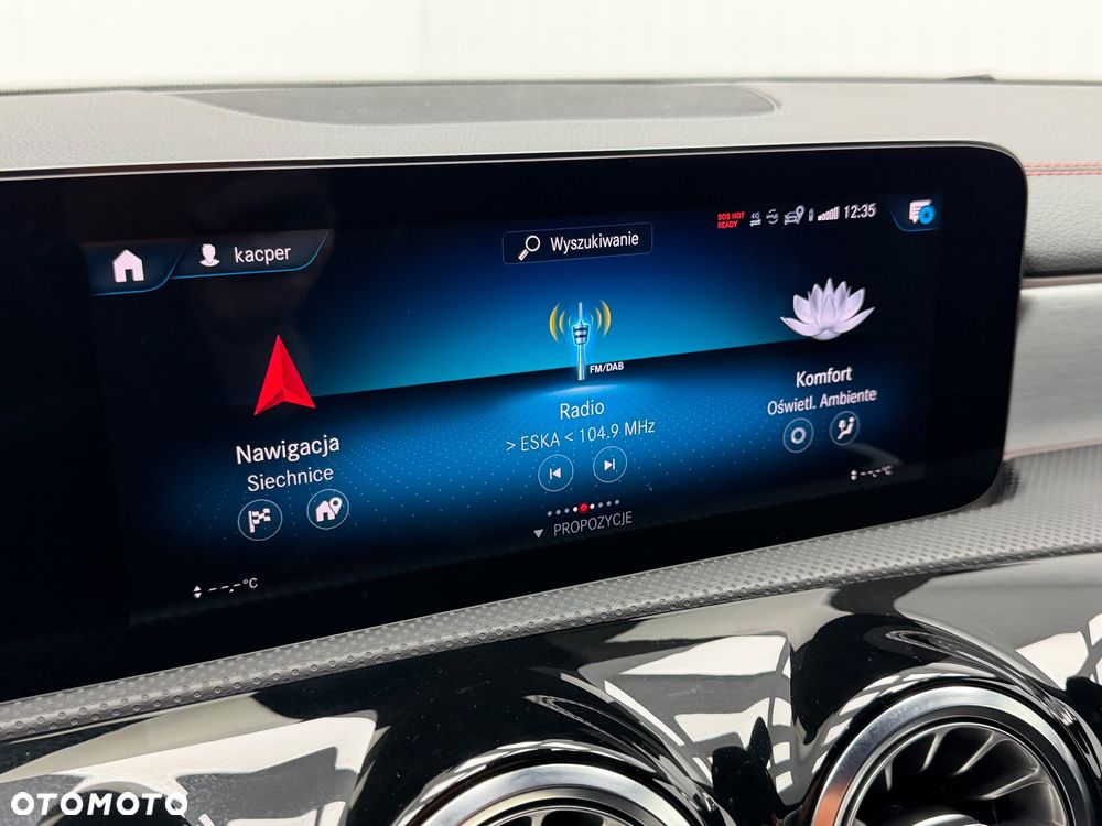 Mercedes-Benz CLA 250 E AMG Line 8G-DCT - 22