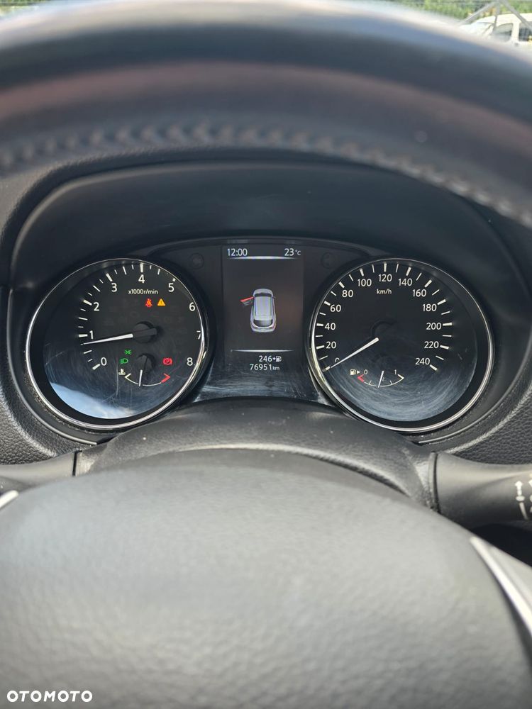 Nissan Qashqai 1.2 DIG-T Acenta EU6 - 12