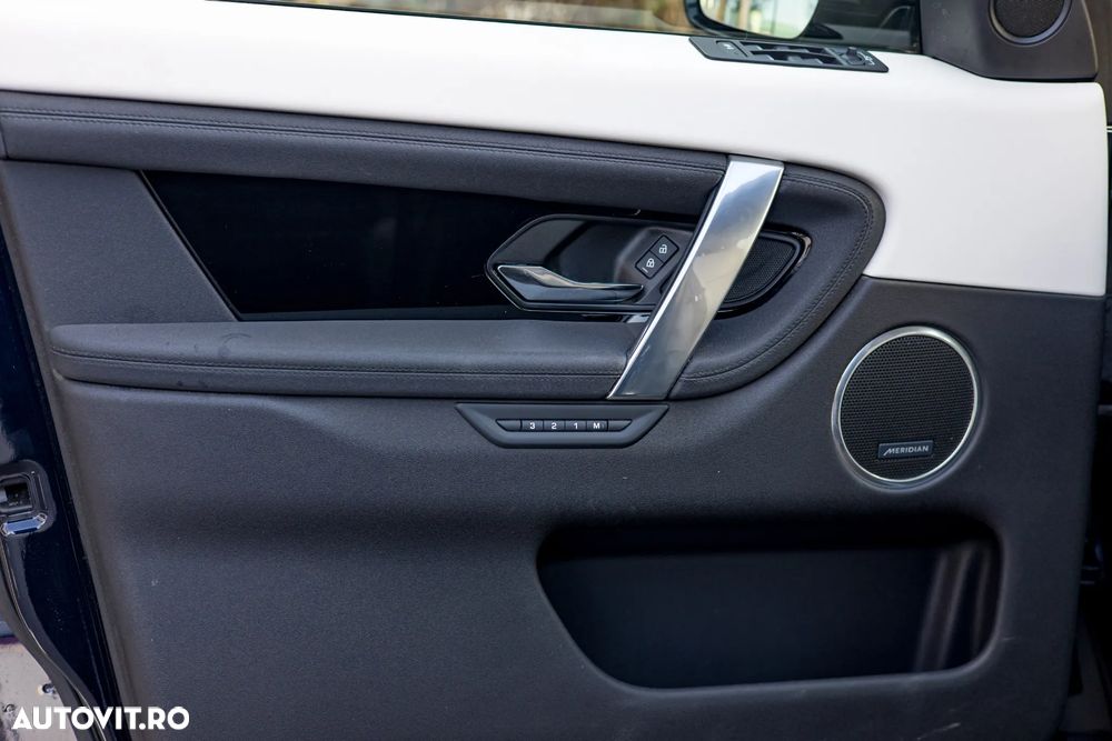 Land Rover Discovery Sport 2.0 D165 R-Dynamic MHEV SE - 15