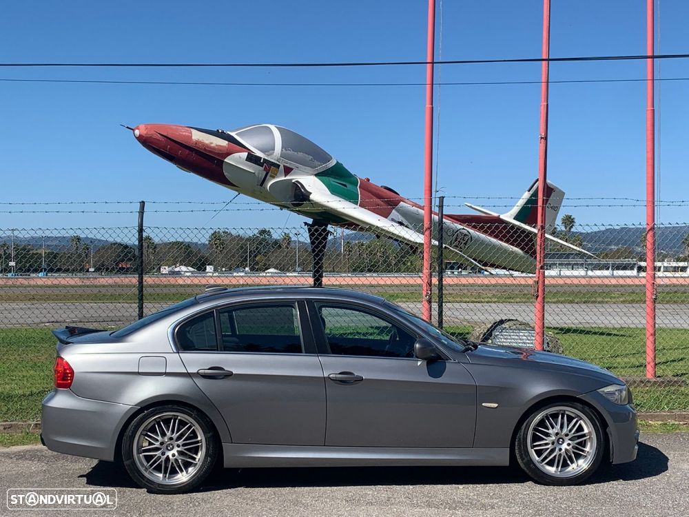 BMW 318 d Pack M - 6