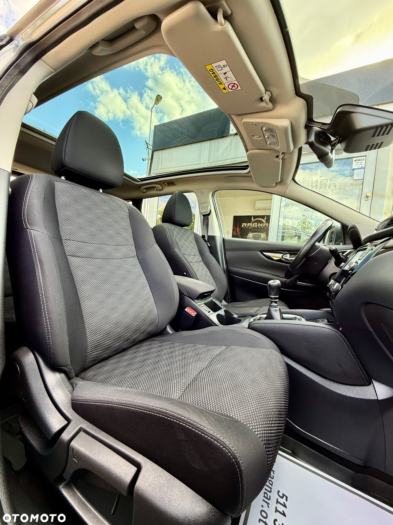 Nissan Qashqai 1.6 DIG-T Tekna - 33