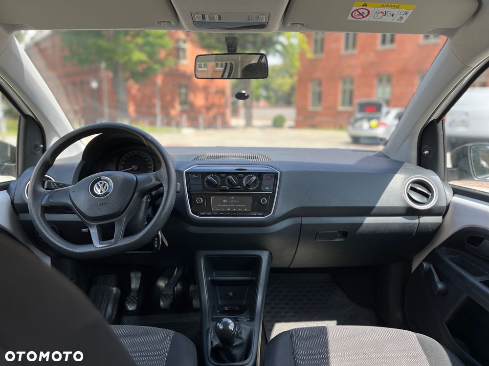 Volkswagen up! 1.0 move - 15