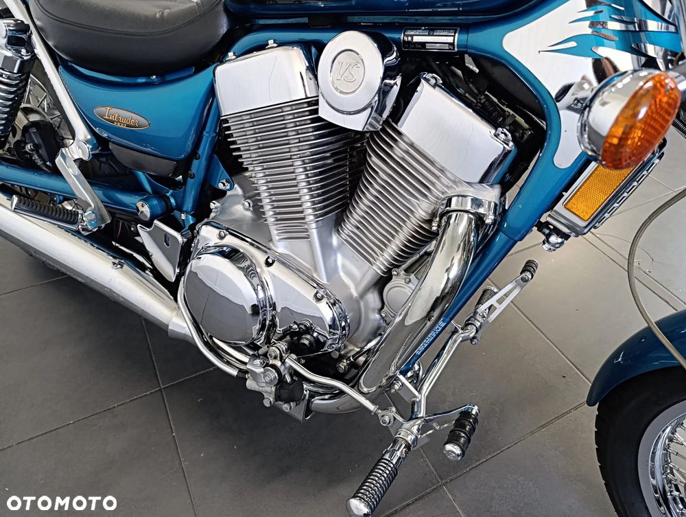 Suzuki Intruder - 4