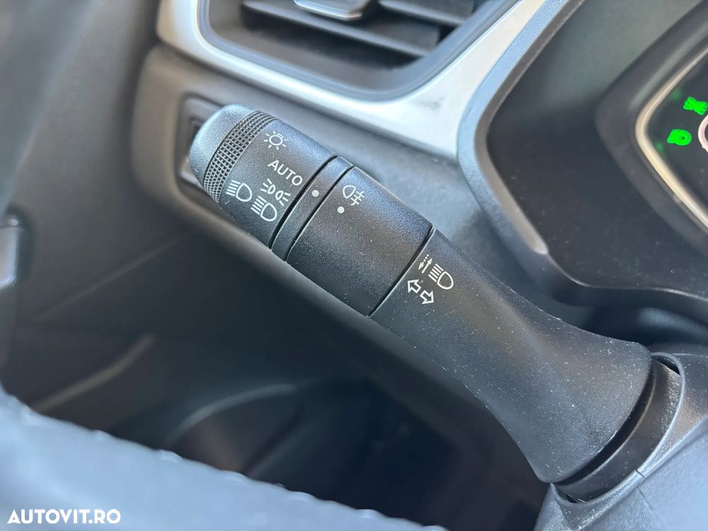 Renault Captur E-TECH Full 145 TECHNO - 13