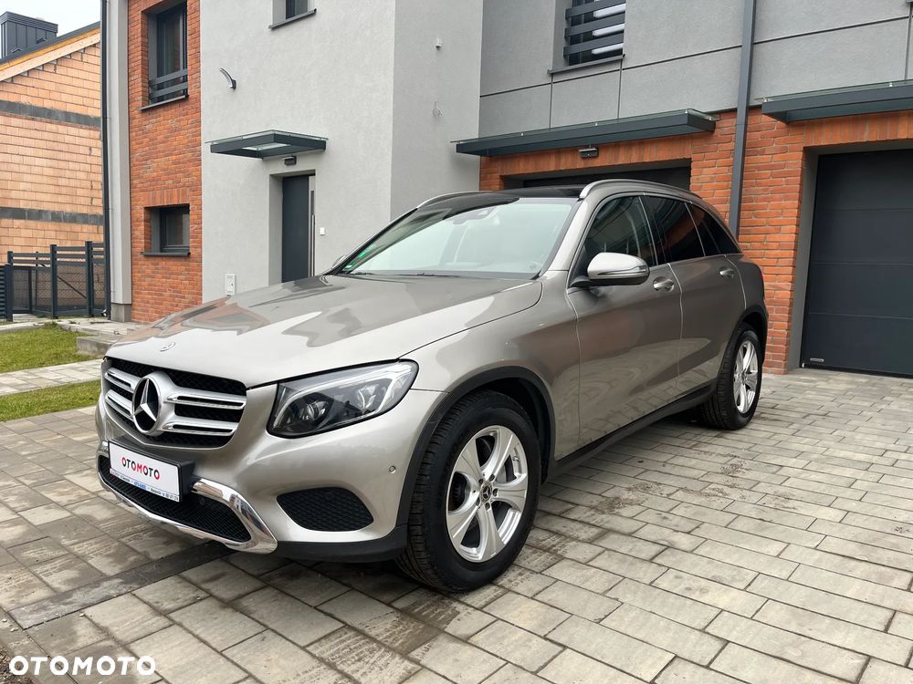 Mercedes-Benz GLC 250 4Matic 9G-TRONIC - 1