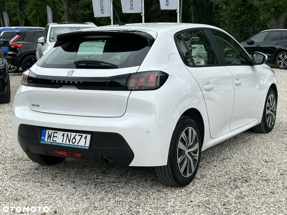 Peugeot 208 - 7