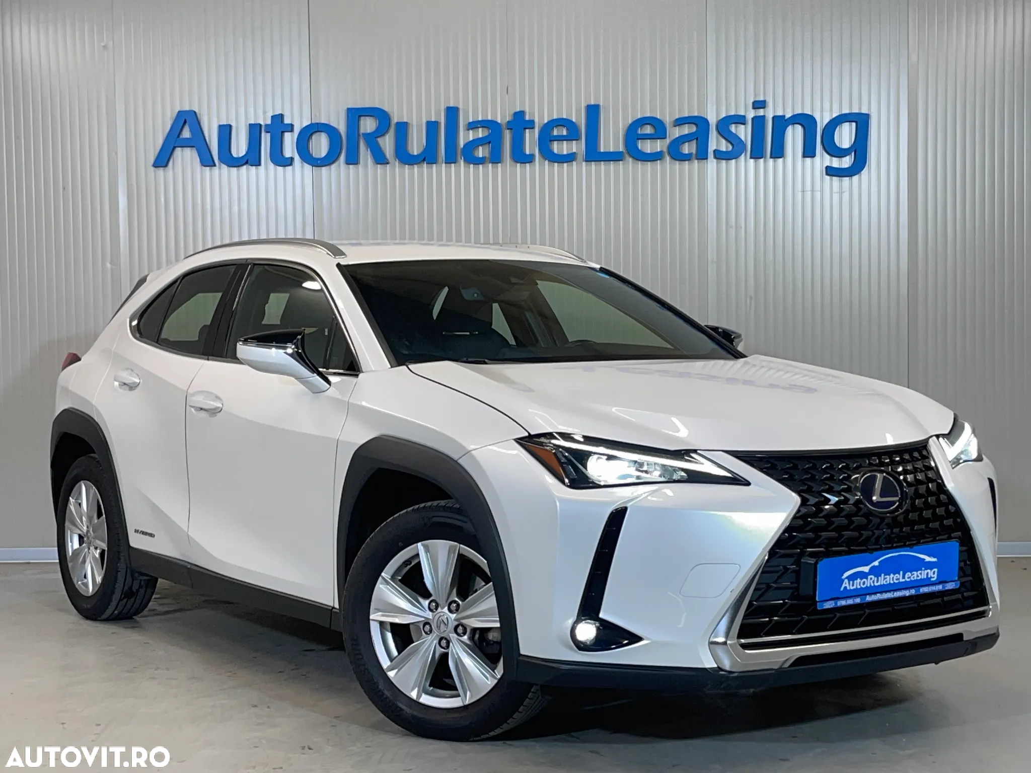 Lexus UX - 2