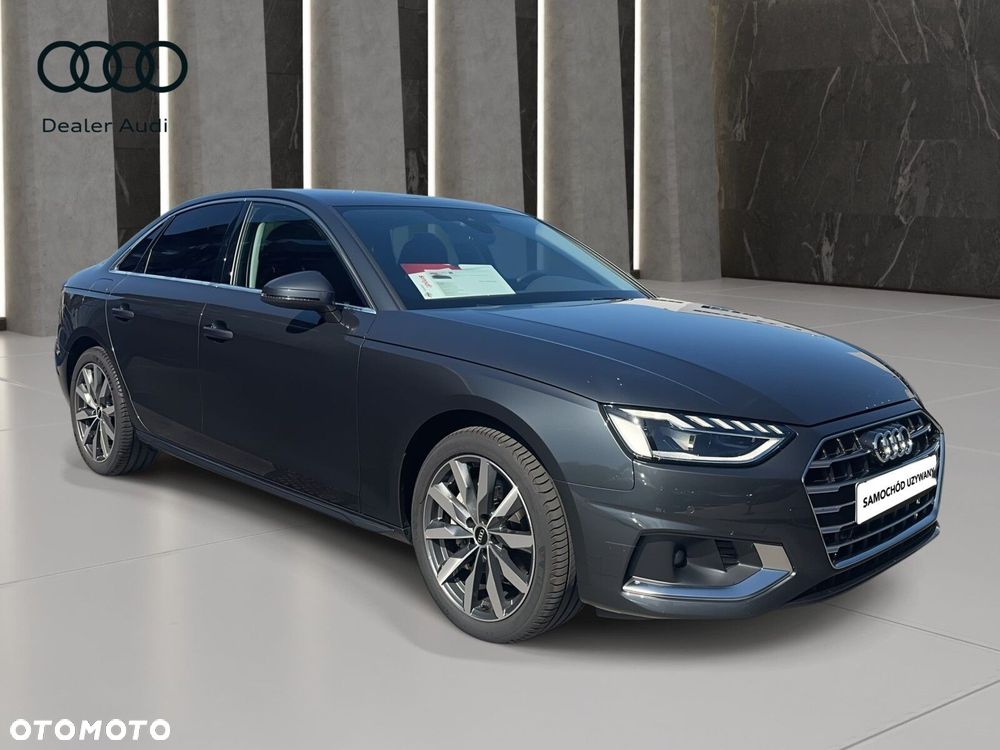 Audi A4 Limousine - 3