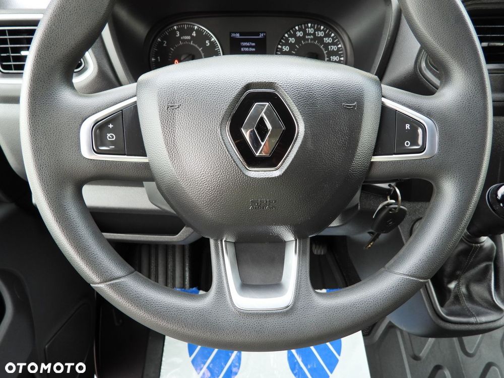 Renault MASTER PLANDEKA 10 PALET WEBASTO TEMPOMAT LEDY PNEUMATYKA KLIMATYZACJA  165KM - 30
