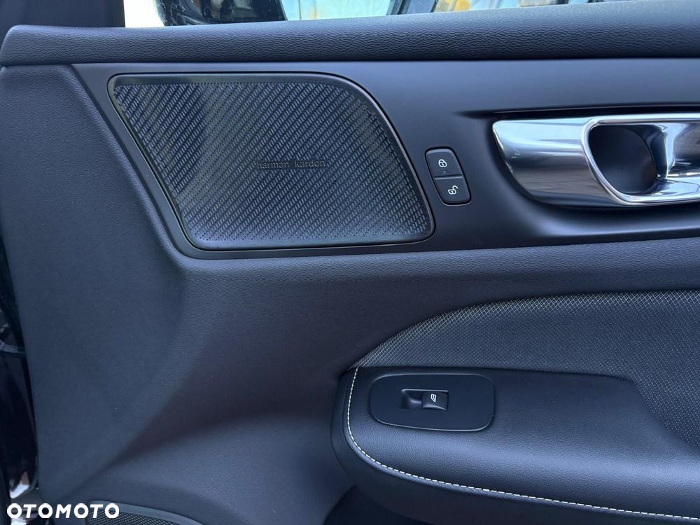 Volvo S60 - 16