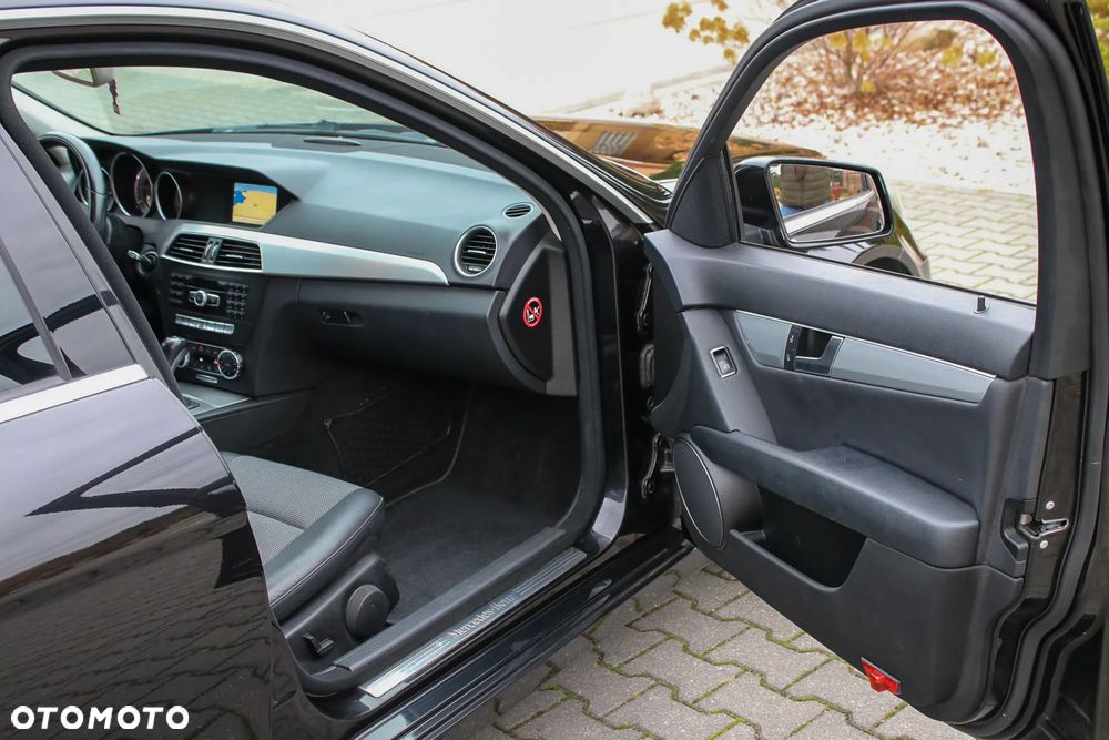 Mercedes-Benz Klasa C - 18