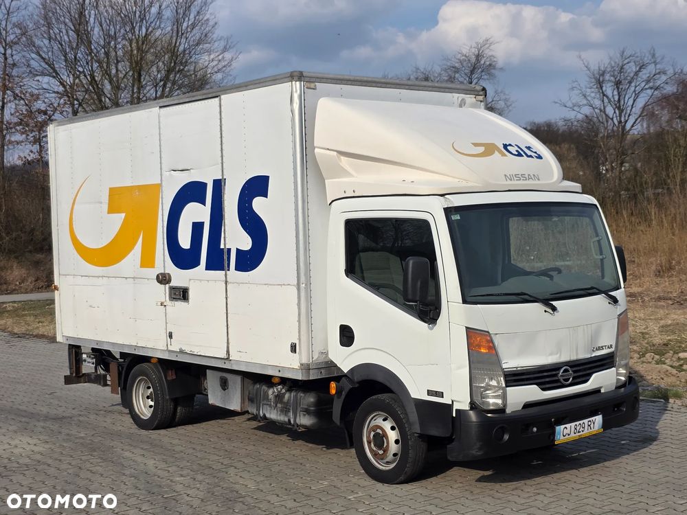 Nissan Cabstar 35.13 Kontener 4.40 M + Winda 1000KG ! Bez Korozji  ! Z Włoch  ! - 2