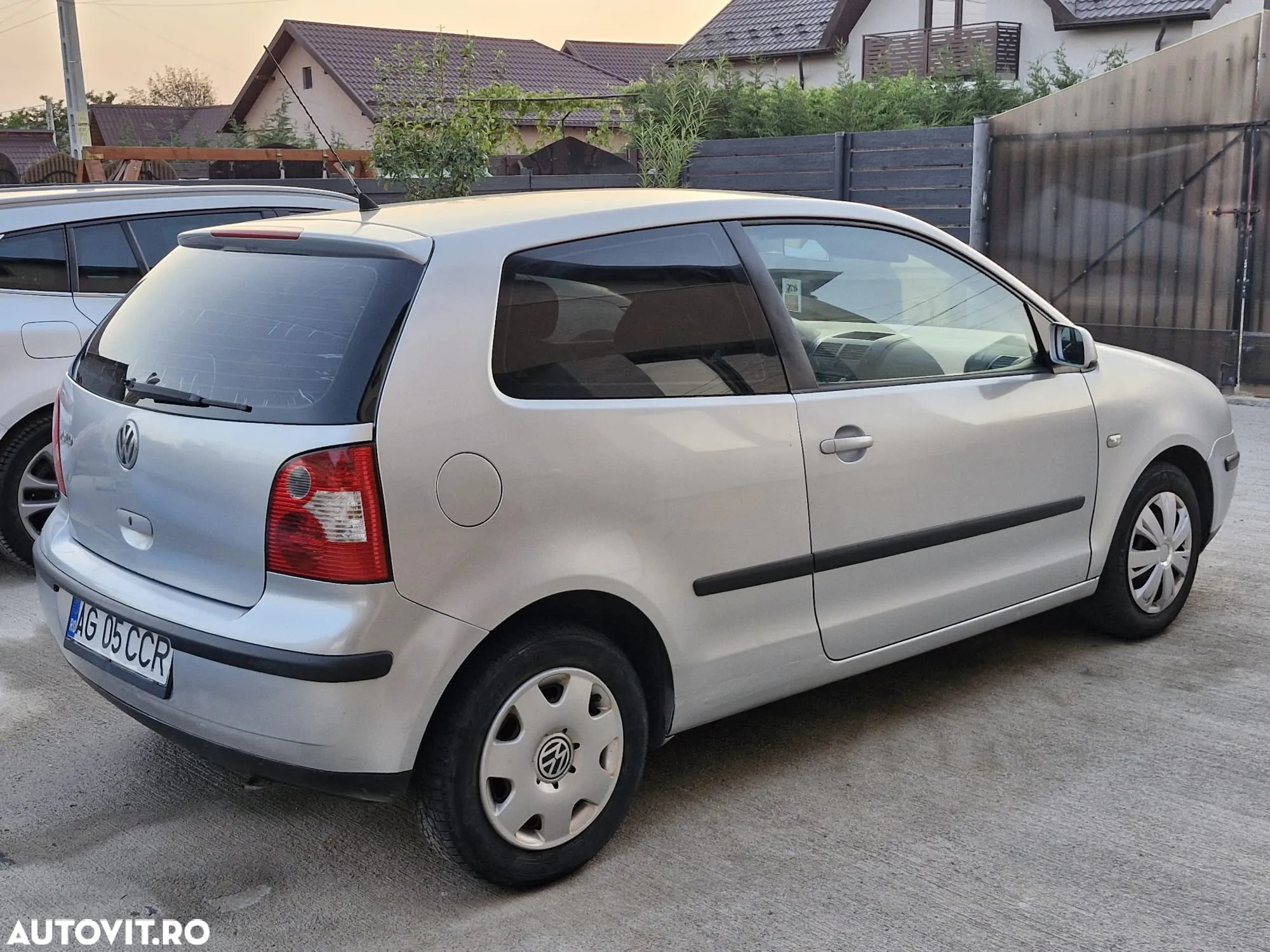 Volkswagen Polo 1.2 Comfortline - 4