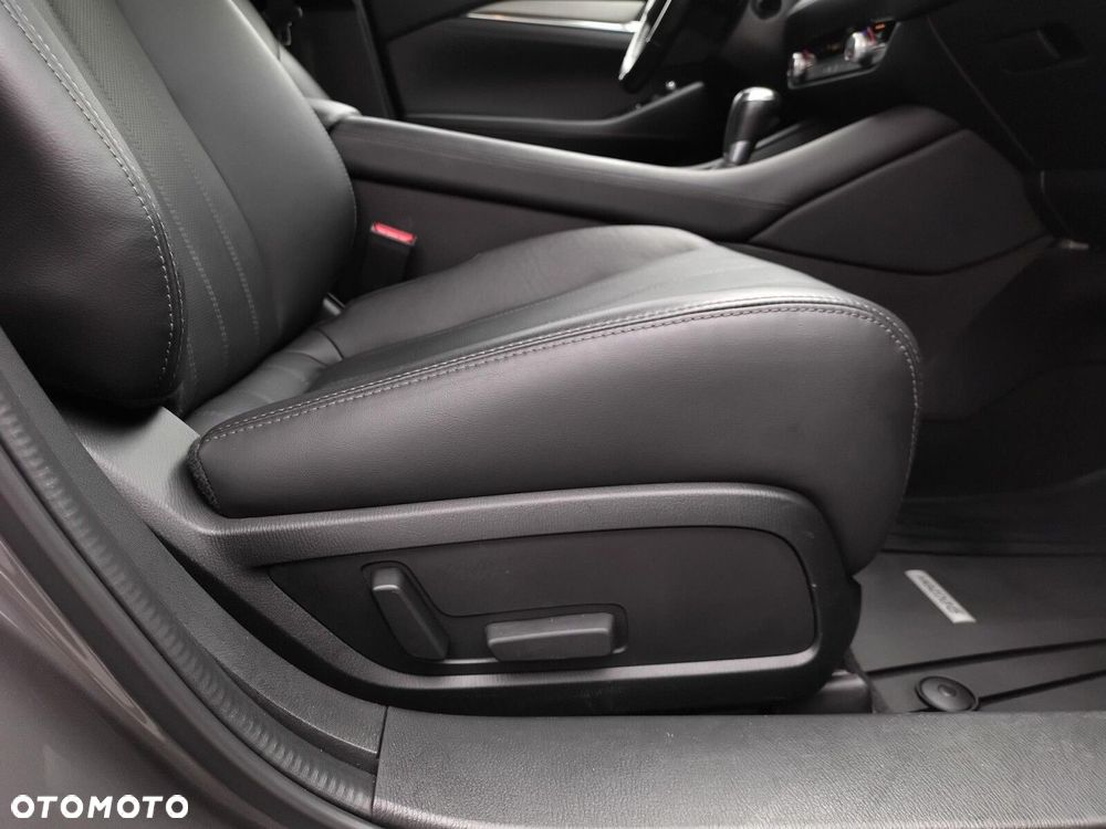 Mazda 6 2.5 SkyPrestige - 33