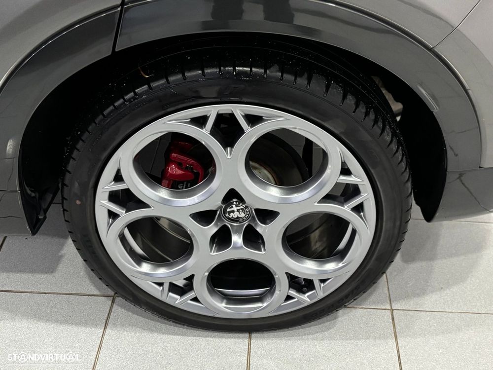 Alfa Romeo Tonale 1.5 Hybrid Edizione Speciale - 20