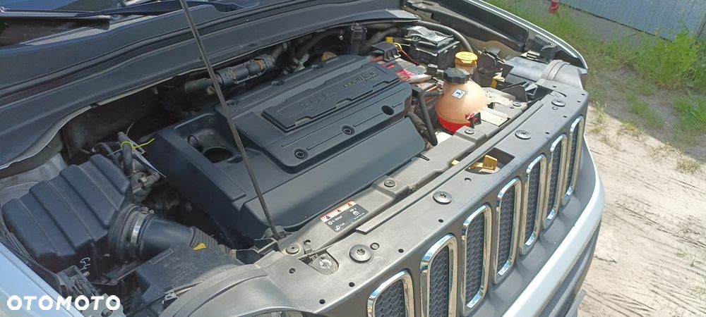 Jeep Renegade - 16
