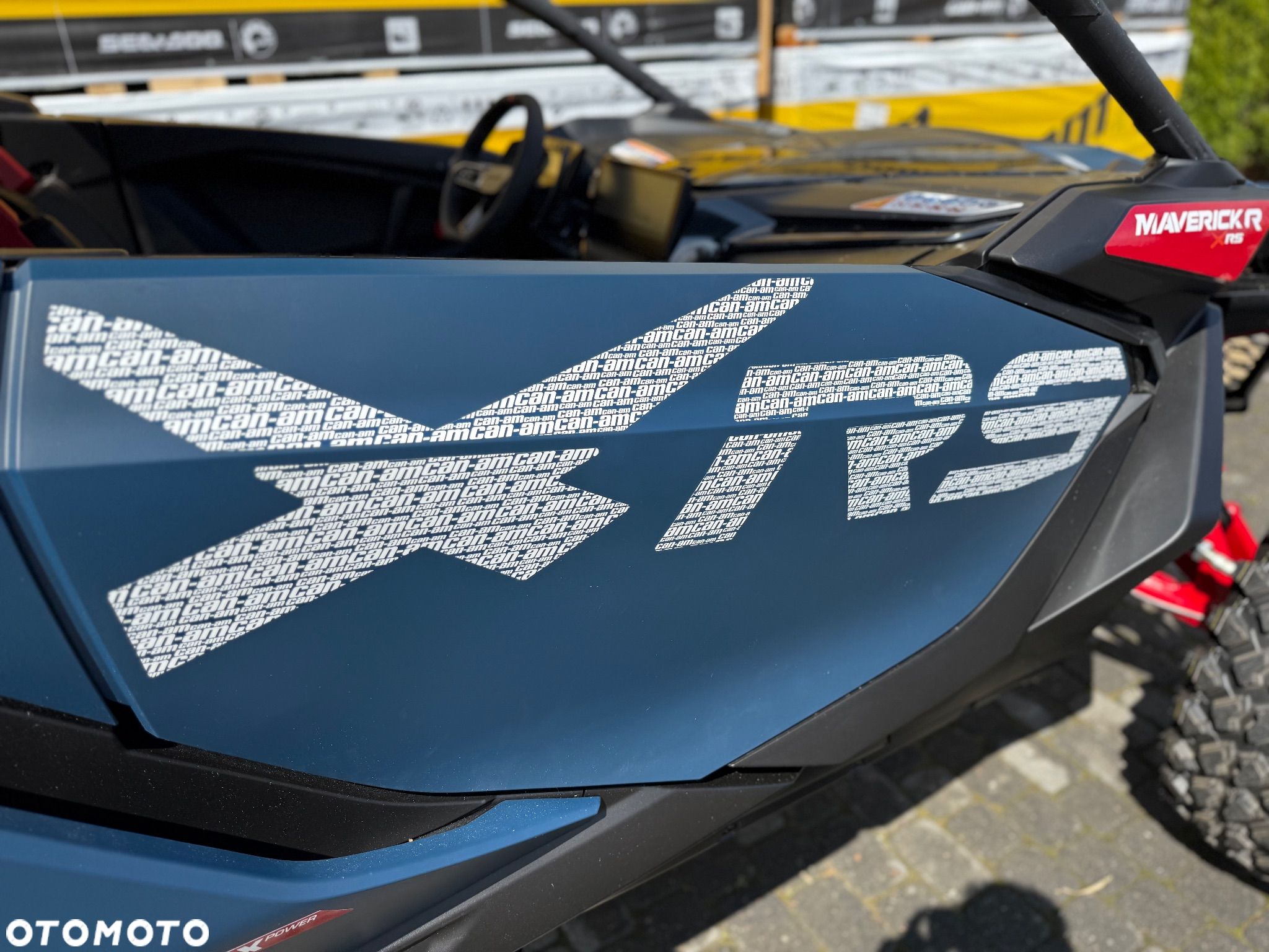 Can-Am Maverick - 12