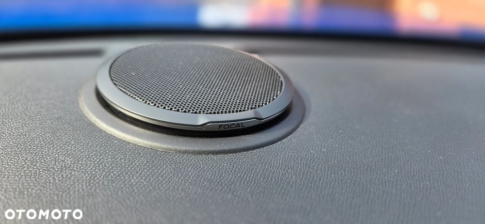 Peugeot 2008 PureTech 130 EAT8 GT - 3