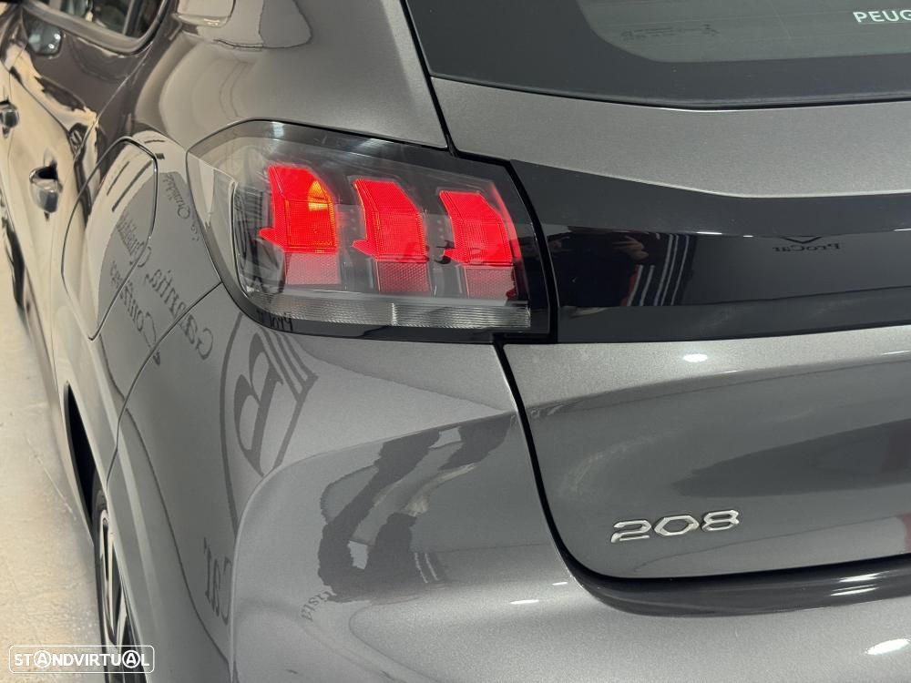 Peugeot 208 PureTech 100 Active Pack - 21