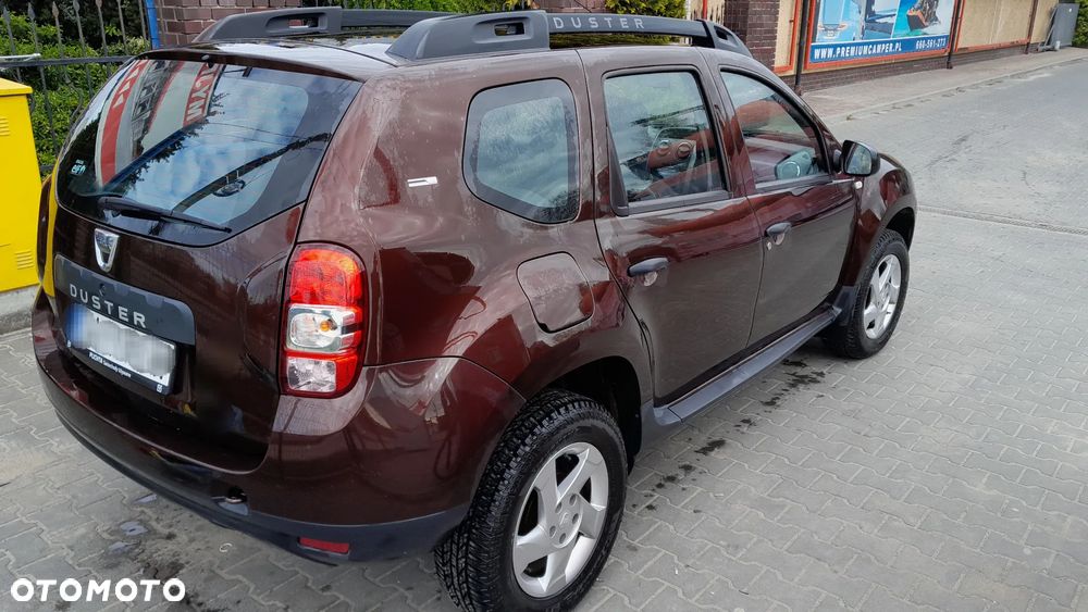 Dacia Duster 1.6 SCe Laureate S&S - 2