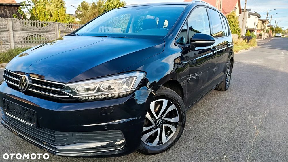 Volkswagen Touran 2.0 TDI SCR DSG ACTIVE - 1