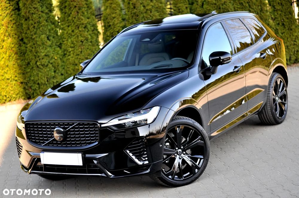 Volvo XC 60 B5 B AWD Plus Black Edition - 12