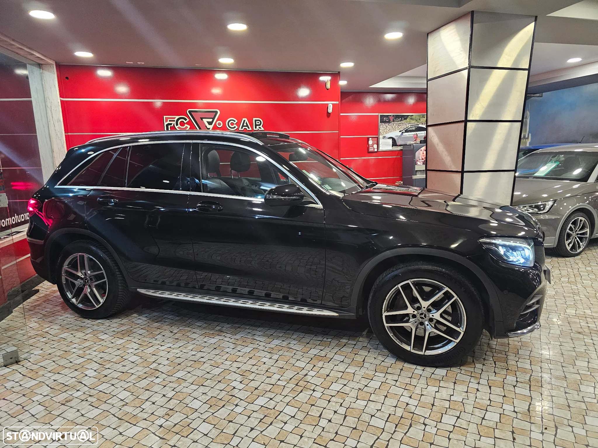 Mercedes-Benz GLC 250 d 4Matic 9G-TRONIC AMG Line - 7