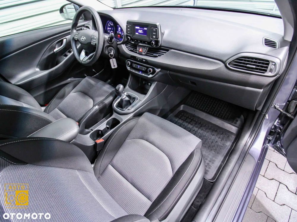 Hyundai i30 1.4 Comfort - 9