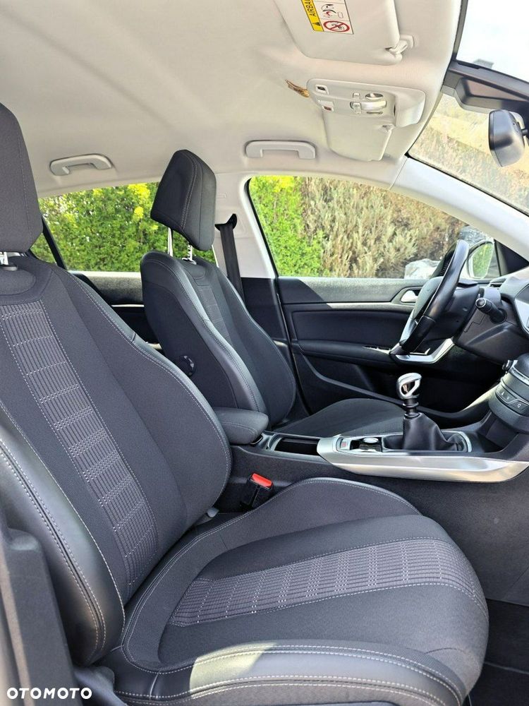 Peugeot 308 - 37