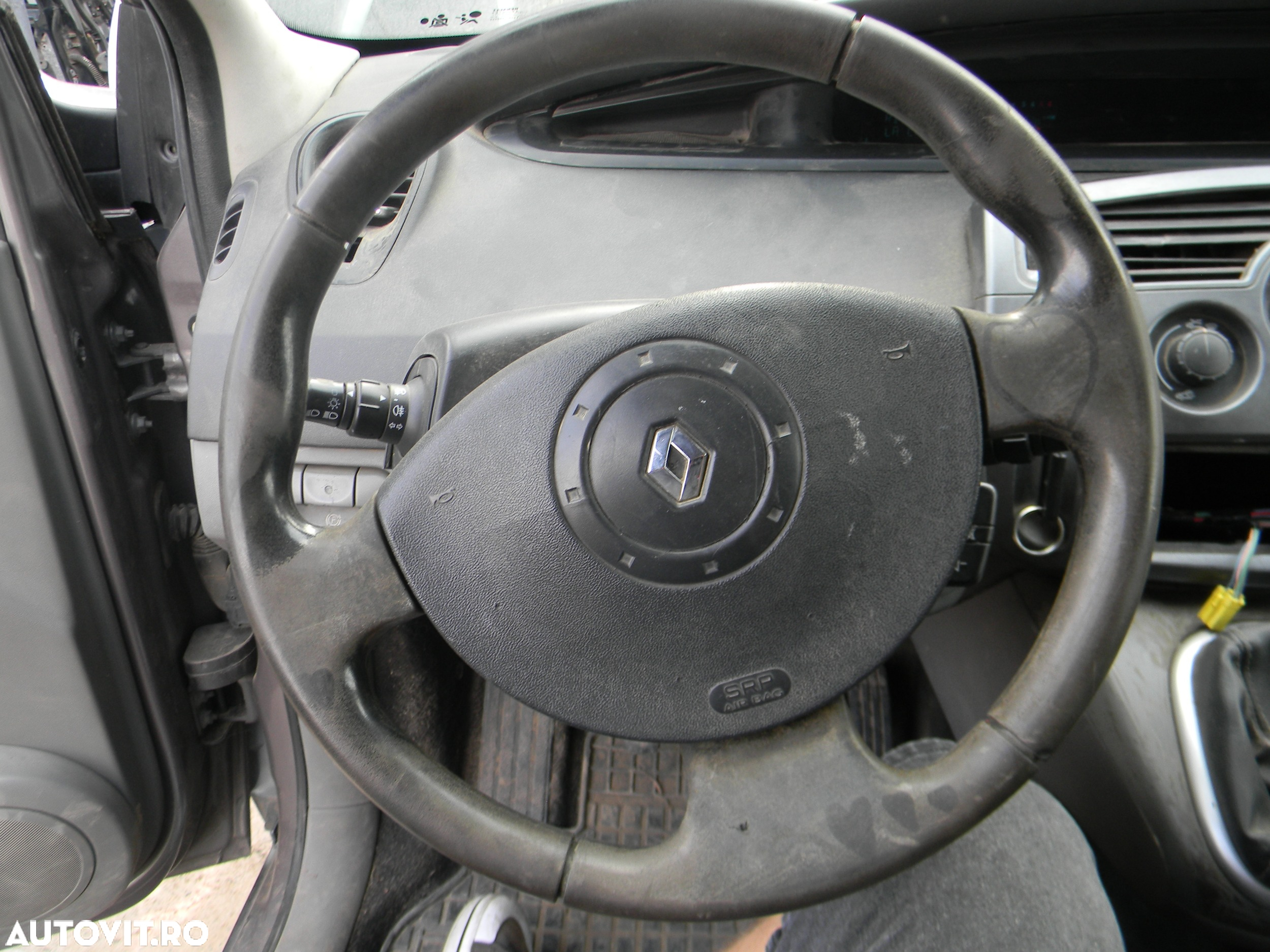 Dezmembrari  Renault GRAND SCENIC 2  2004  > 0000 1.9 dCi (JM0G, JM12 - 17