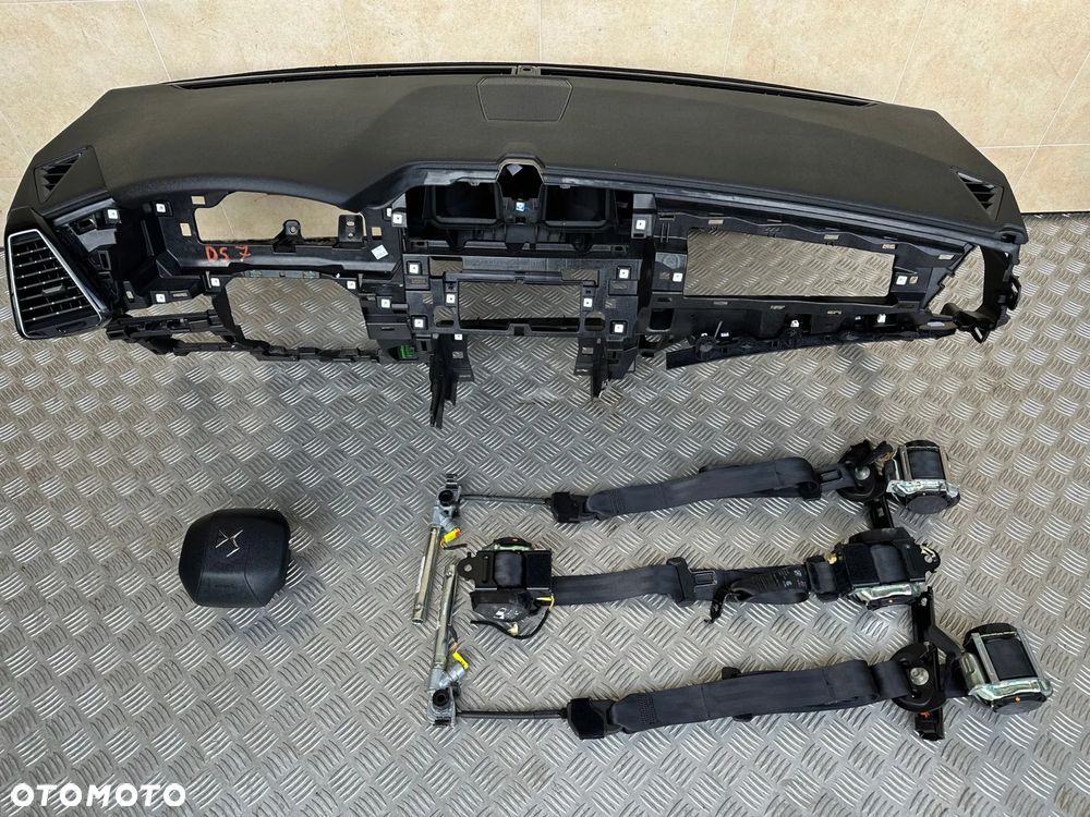 CITROEN DS7 CROSSBACK DESKA KONSOLA KOKPIT PULPIT PÓŁKA PARAPET AIRBAG PODUSZKI POWIETRZNE PODUSZKA POWIETRZNA KIEROWCY SKÓRA PASAŻERA PASY PAS KURTYNA KURTYNY FOTELA W FOTEL naprawa regeneracja Raz2 !!! - 1