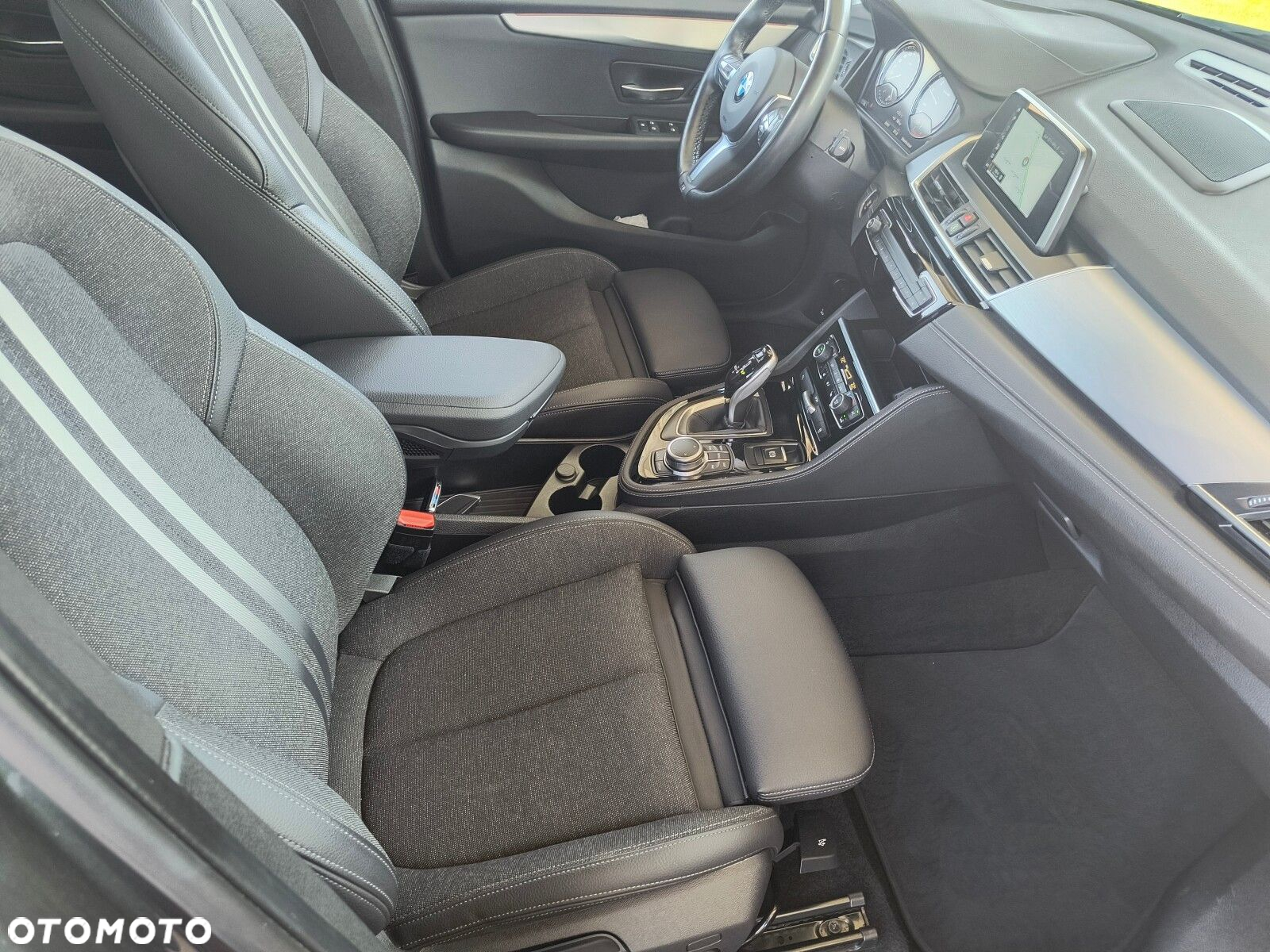 BMW Seria 2 218i M Sport - 10