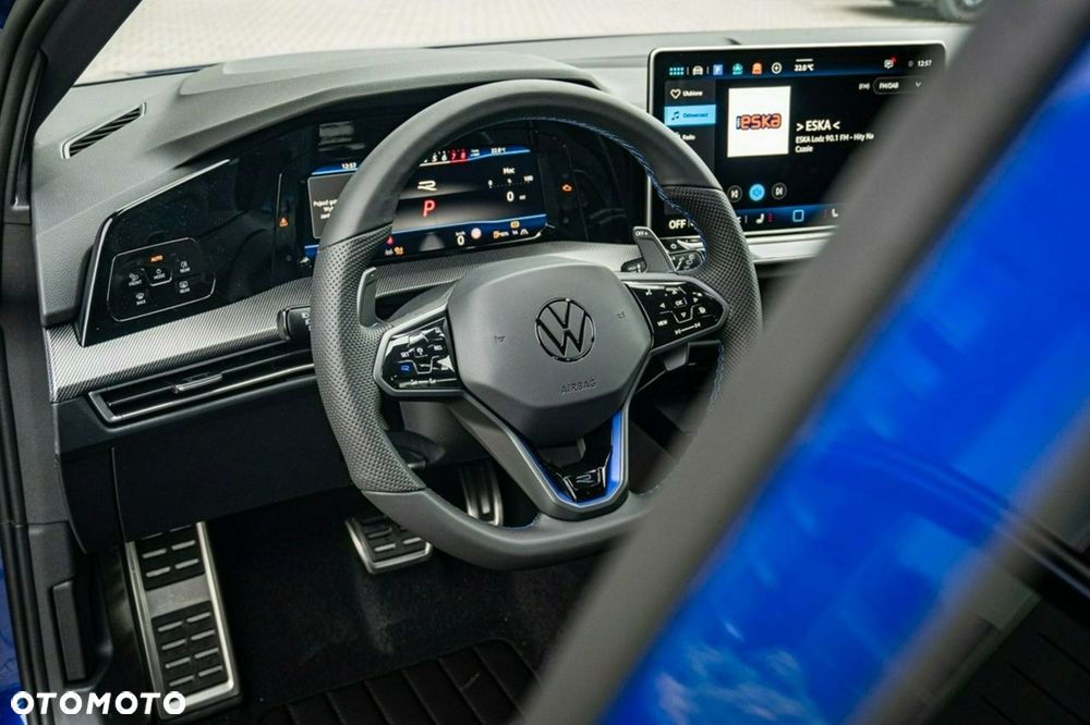 Volkswagen Golf - 27
