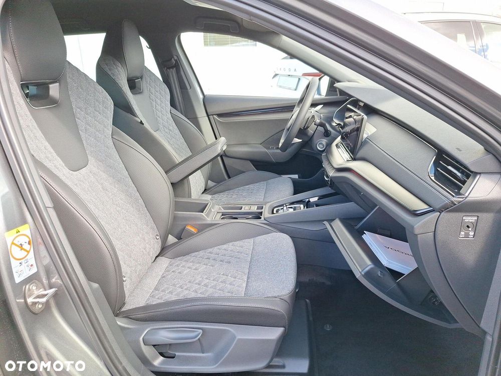 Skoda Octavia 1.5 TSI mHEV Sportline DSG - 28