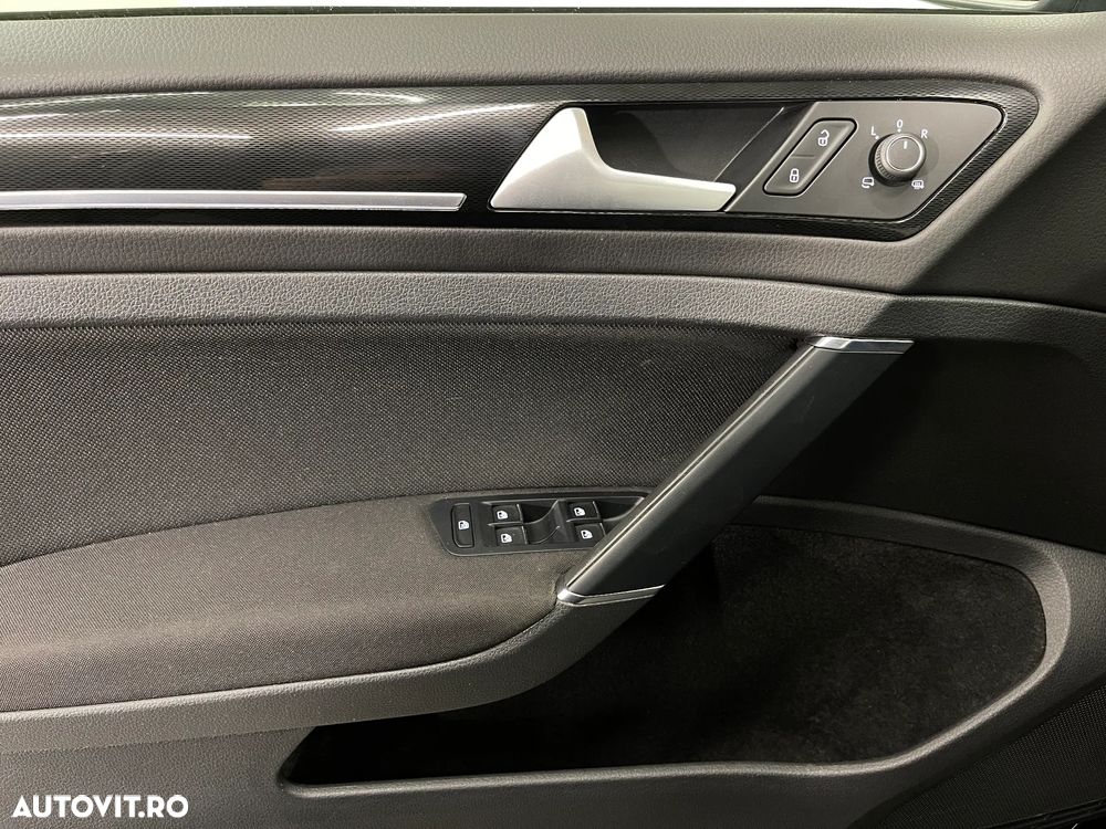 Volkswagen Golf GTD (BlueMotion Technology) - 25