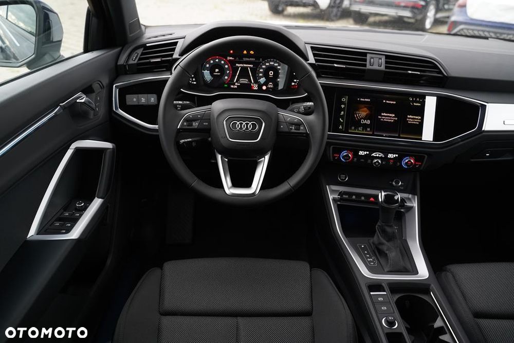 Audi Q3 Sportback - 7