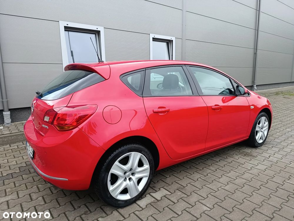 Opel Astra 1.4 Enjoy - 18