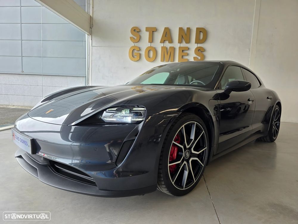 Porsche Taycan Sport Turismo Standard - 2