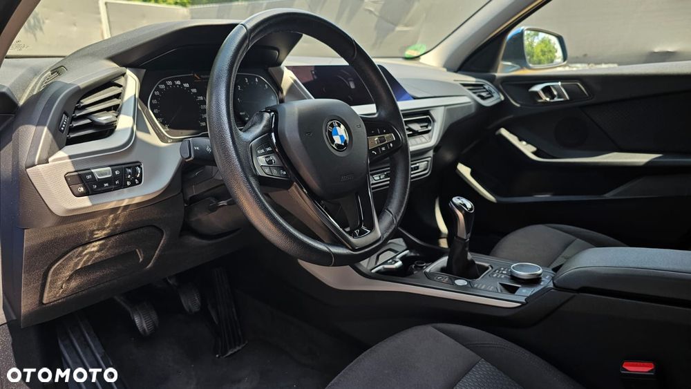 BMW Seria 1 118i Advantage - 12