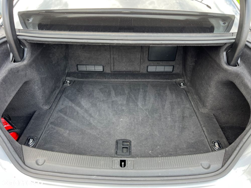 Audi A8 3.0 TDI DPF clean diesel quattro tiptronic - 26