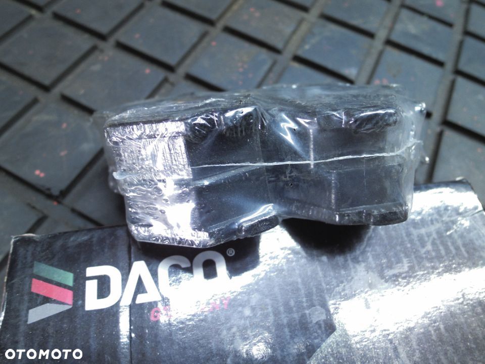 Klocki hamulcowe przód PASSAT B2 B5 '96-'00 DACO - 2