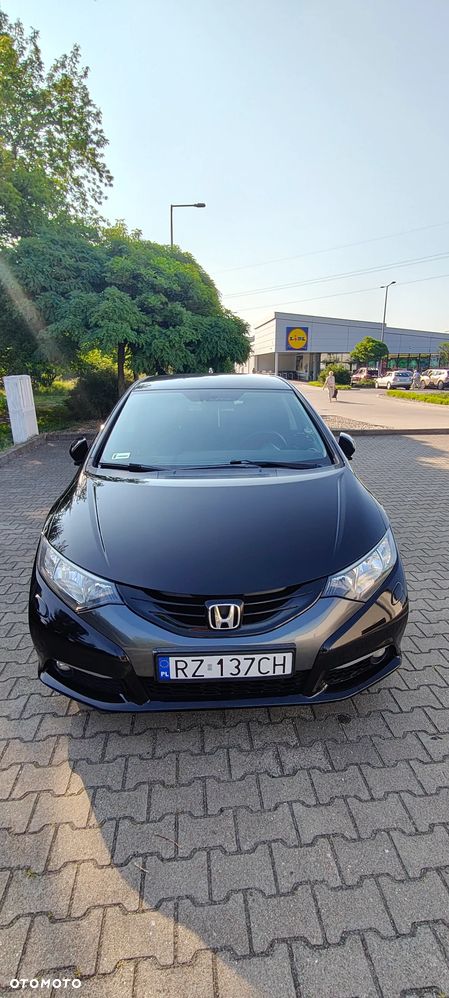 Honda Civic 2.2i-CTDi Executive - 1