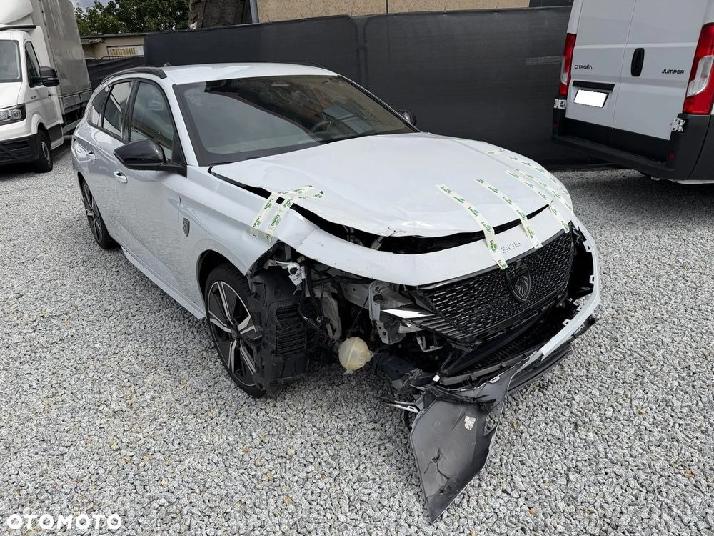 Peugeot 308 - 4