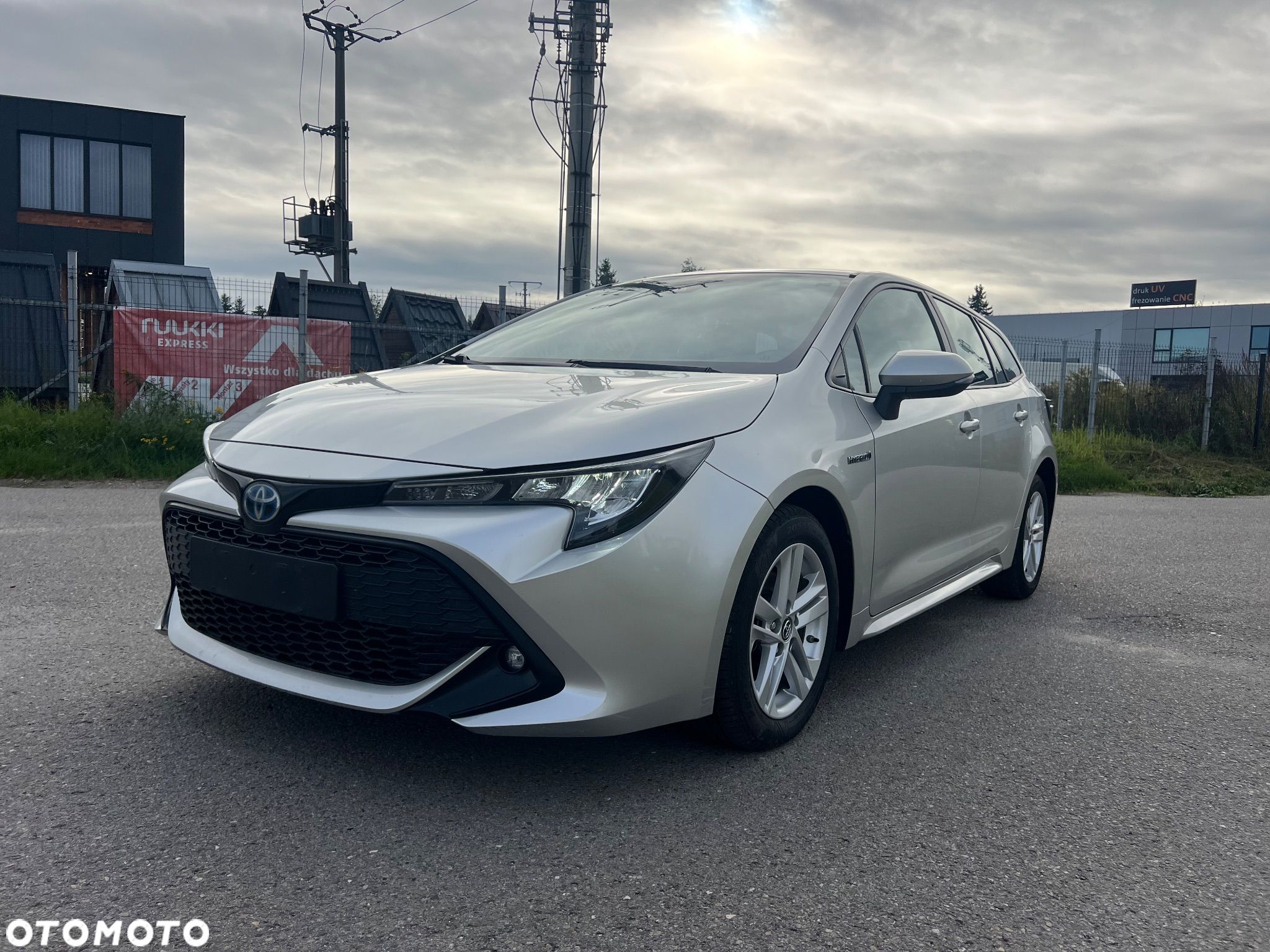 Toyota Corolla 1.8 Hybrid - 1