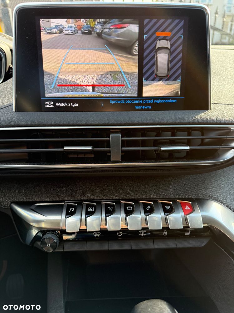 Peugeot 3008 1.2 PureTech Allure S&S - 15