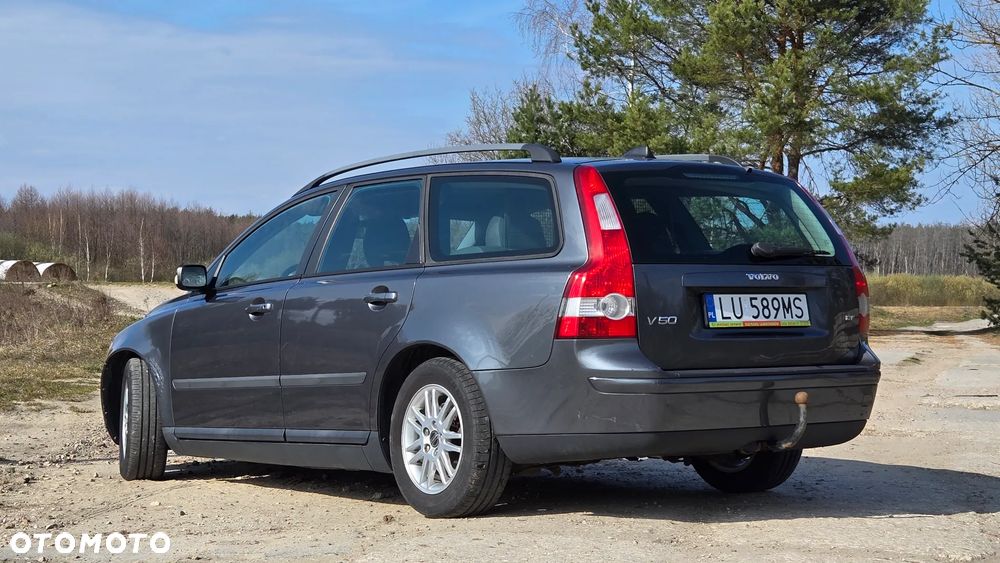 Volvo V50 1.8 Momentum - 8